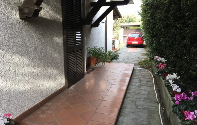 Bifamiliare in vendita a Pietrasanta