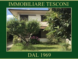 Bifamiliare in vendita a Marina di Pietrasanta