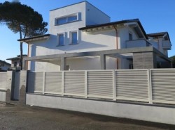 villa-in-vendita-a-cinquale