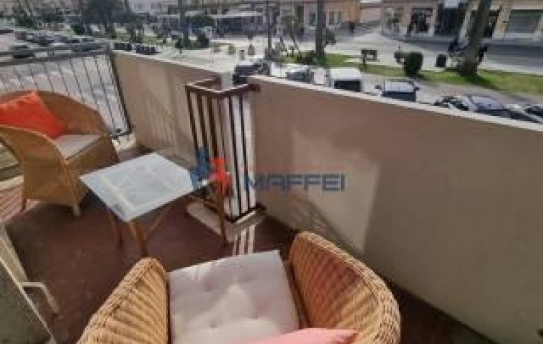 Appartamento in vendita a Viareggio