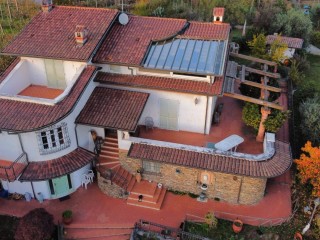 Villa singola in vendita a Romagnano