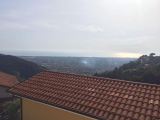 Villa singola in vendita a Montignoso