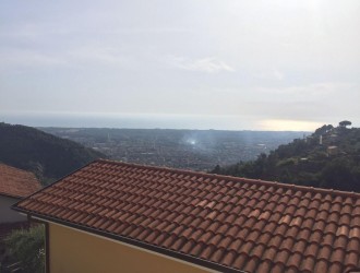 Villa singola in vendita a Montignoso