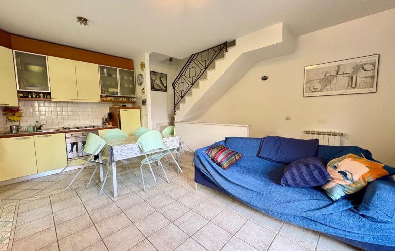 Villetta a schiera in vendita a Massa