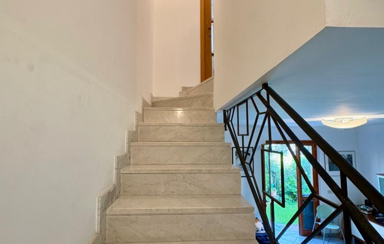 Villetta a schiera in vendita a Massa