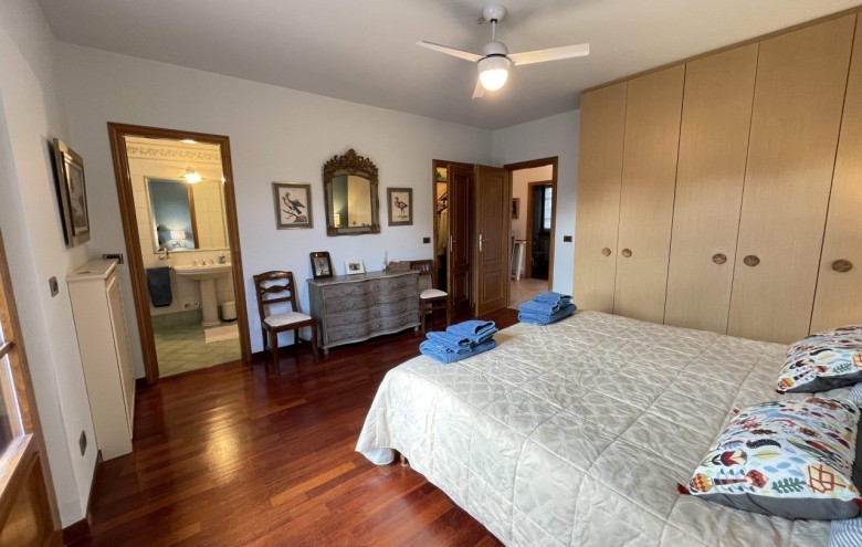 Villa singola in affitto a Pietrasanta