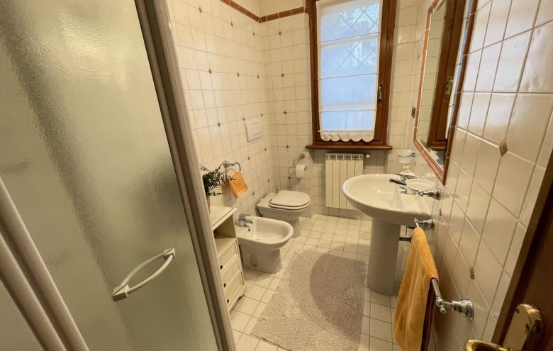 Villa singola in affitto a Pietrasanta