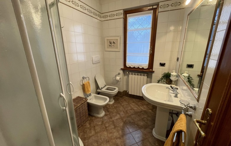 Villa singola in affitto a Pietrasanta