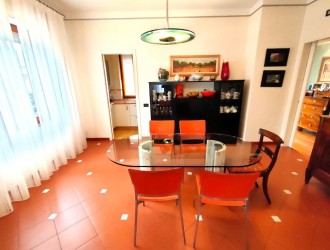 Villa singola in vendita a Massa
