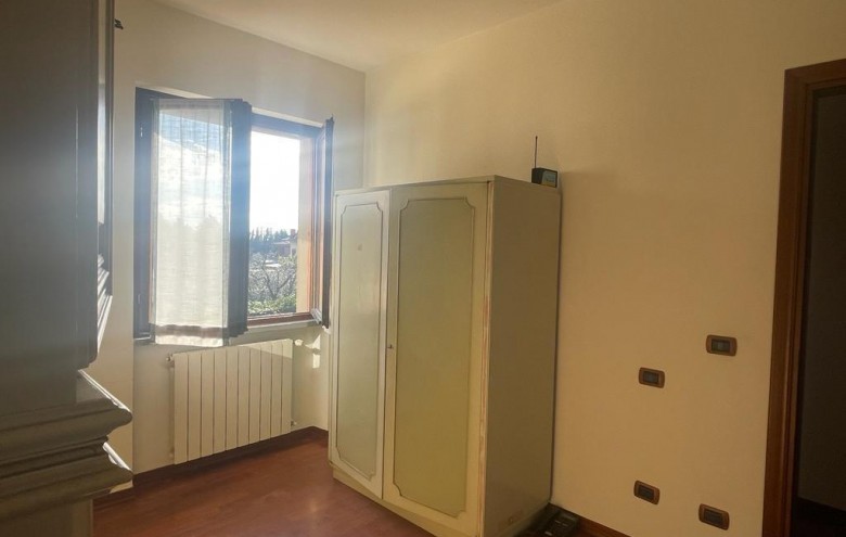 Casa semi indipendente in vendita a Montignoso