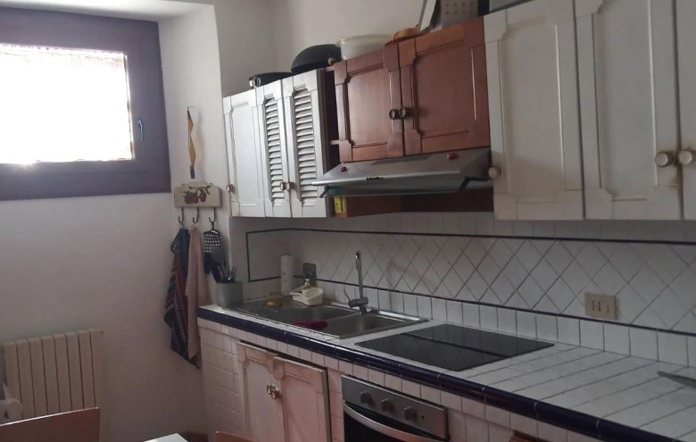 Bifamiliare in vendita a Montignoso