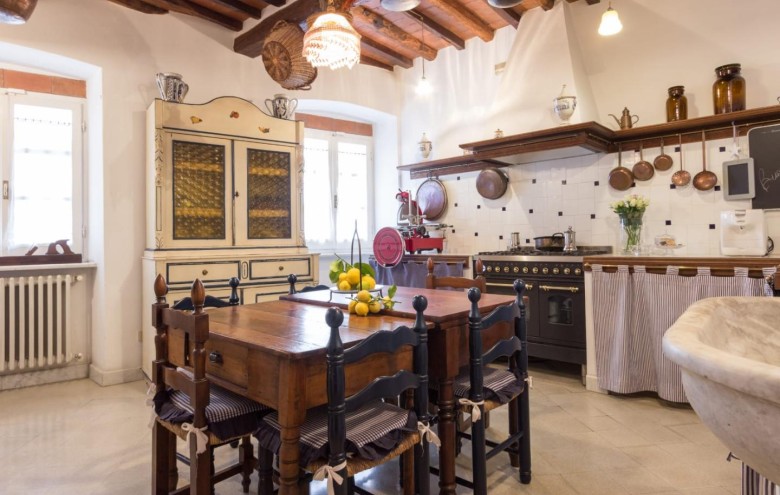 Appartamento in affitto a Massa