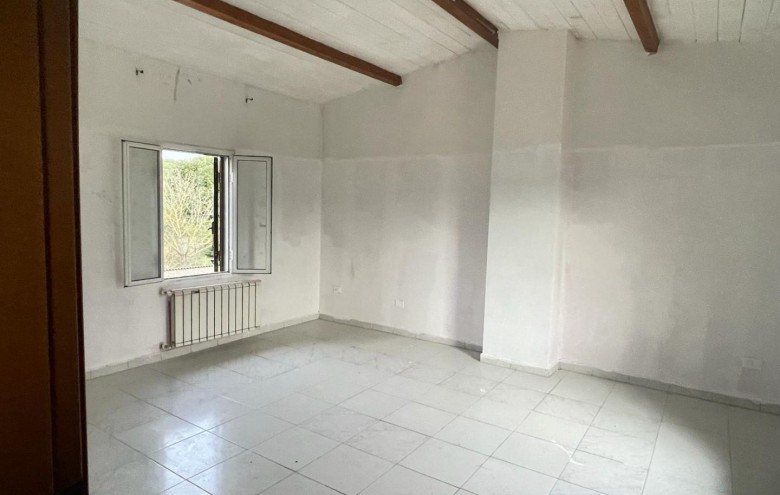 Casa semi indipendente in vendita a Carrara