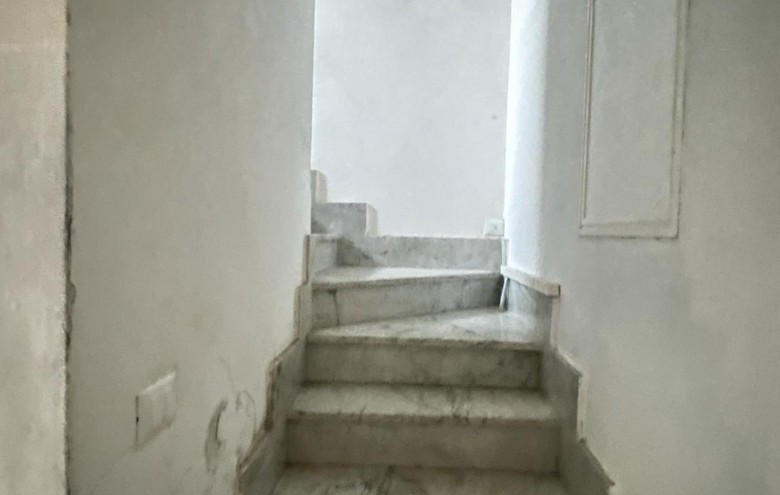 Casa semi indipendente in vendita a Carrara