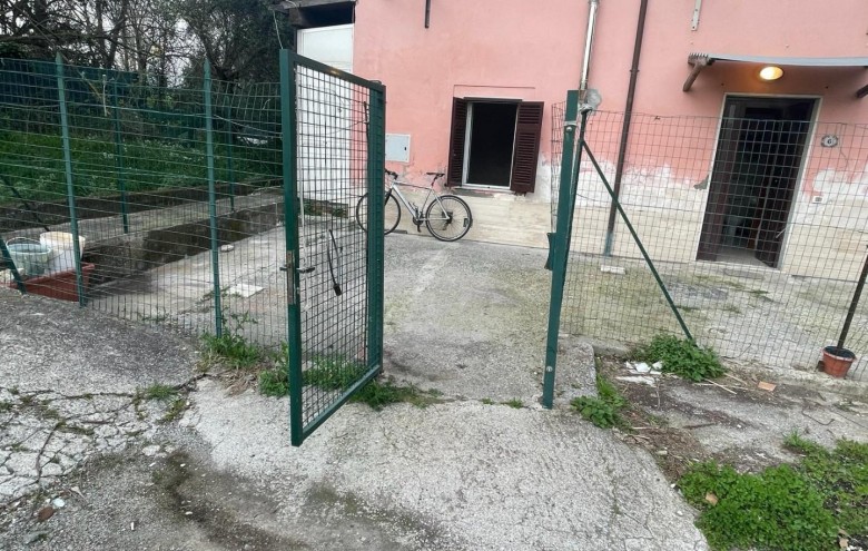 Casa semi indipendente in vendita a Carrara