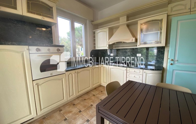 Appartamento in affitto a Massa