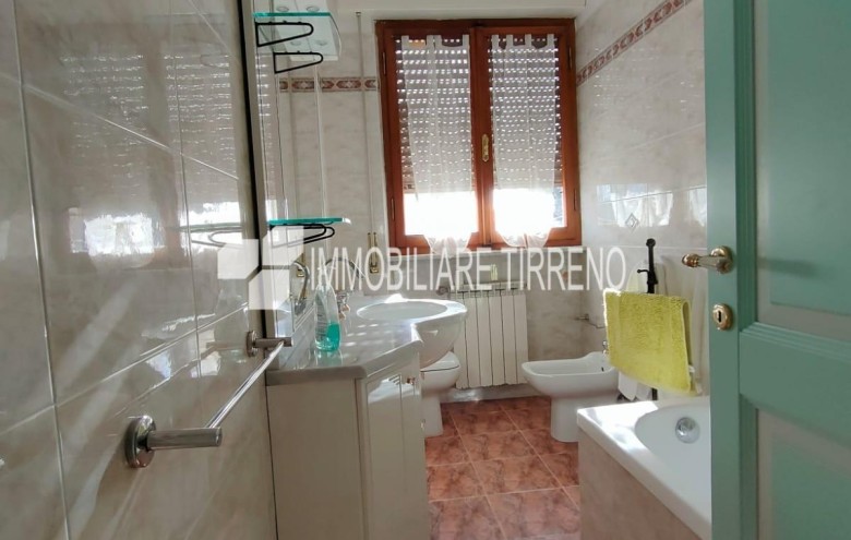 Appartamento in affitto a Massa