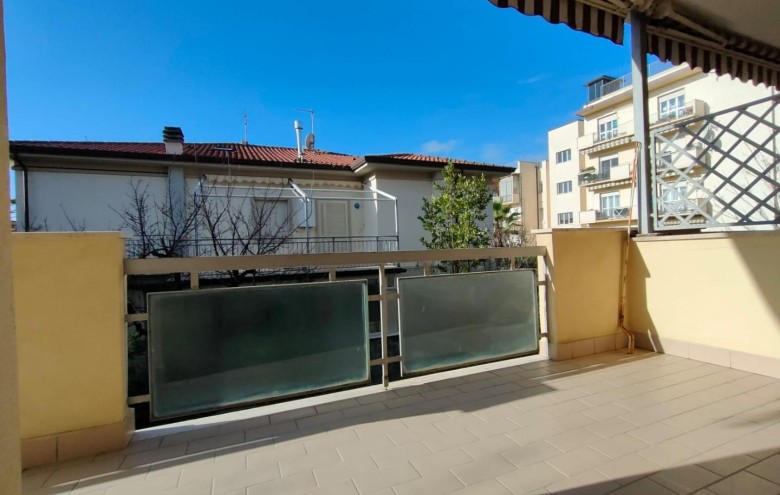 Appartamento in affitto a Massa