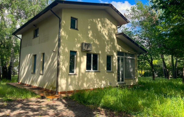 Villa singola in vendita a Massa