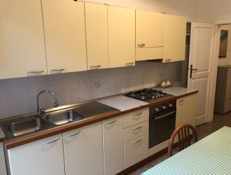 Casa semi indipendente in vendita a Marina di Massa