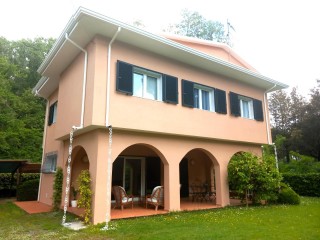 Villa singola in vendita a Ronchi