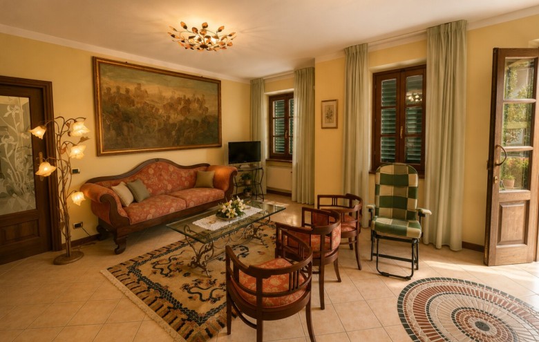 Villa singola in vendita a Pietrasanta