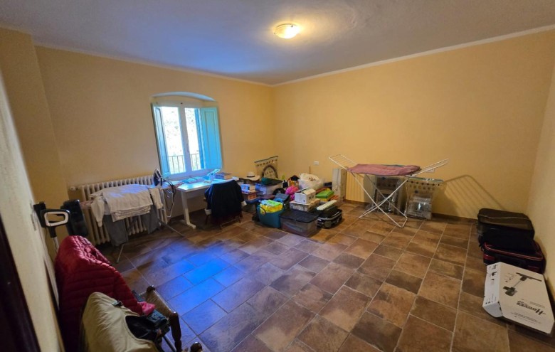 Terratetto in vendita a Massa