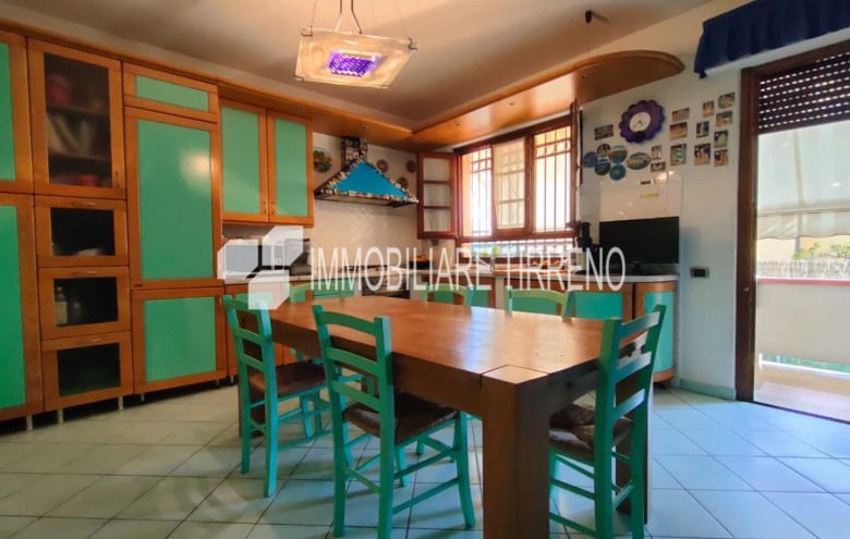 Villa singola in vendita a Massa