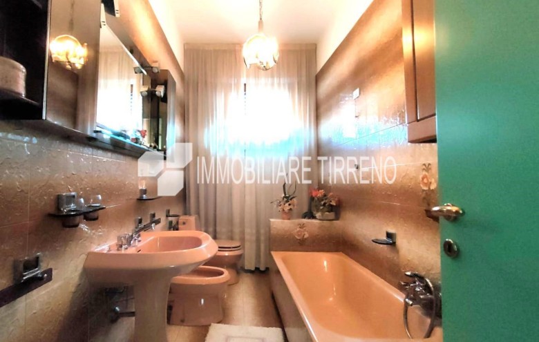 Villa singola in vendita a Massa