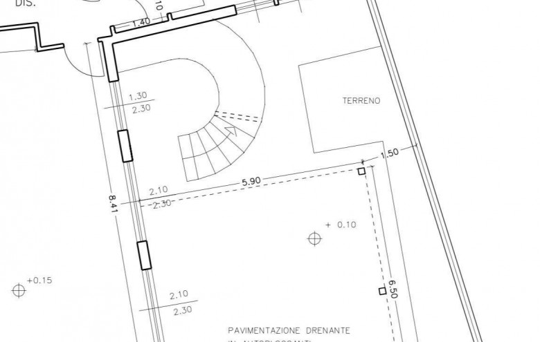 Fondo Commerciale in vendita a Massa