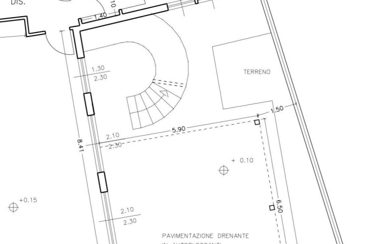 Fondo Commerciale in vendita a Massa