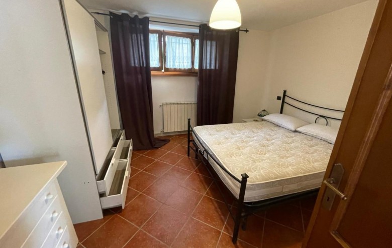 Bifamiliare in vendita a Montignoso
