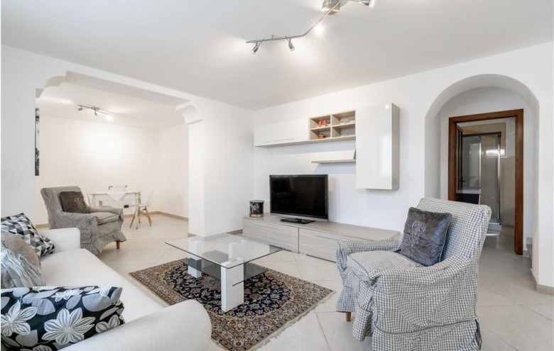 Villa singola in vendita a Montignoso