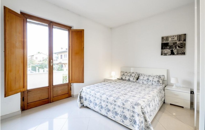 Villa singola in vendita a Montignoso