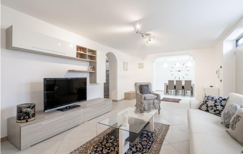 Villa singola in vendita a Montignoso