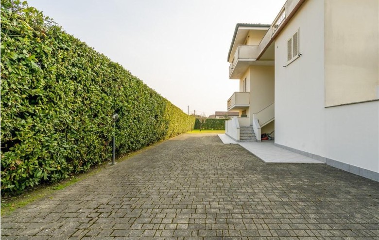 Villa singola in vendita a Montignoso