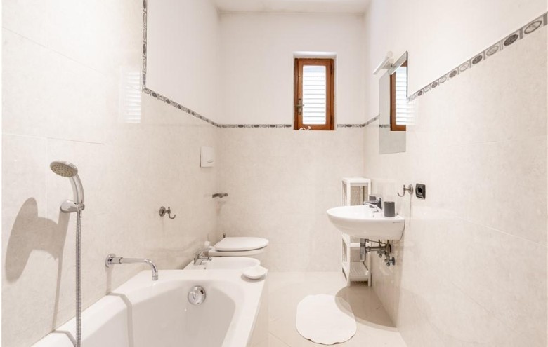 Villa singola in vendita a Montignoso