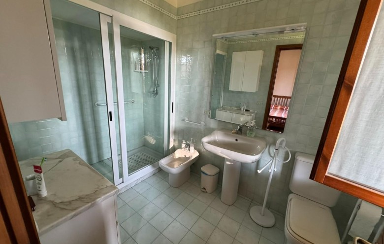 Villa singola in vendita a Massa