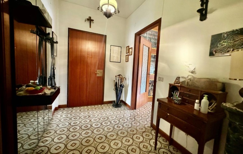 Appartamento in vendita a Massa