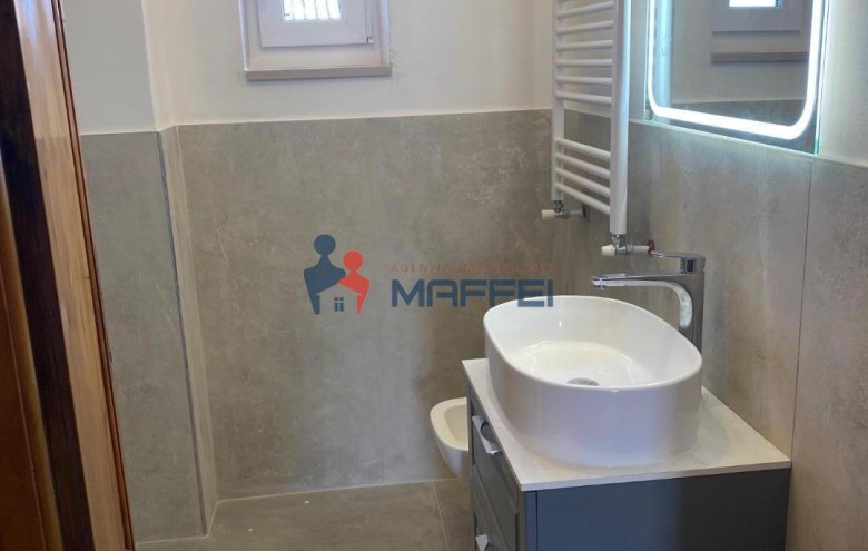 Appartamento in vendita a Viareggio