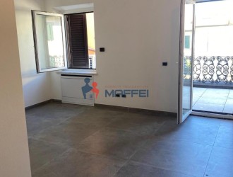 Appartamento in vendita a Viareggio