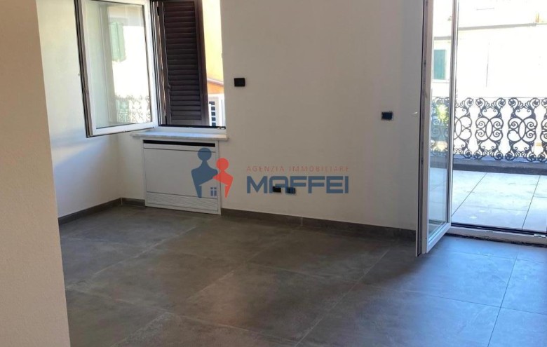 Appartamento in vendita a Viareggio