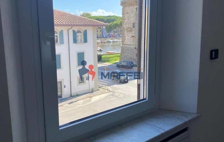 Appartamento in vendita a Viareggio