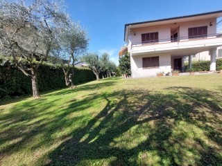 Villa singola in vendita a Marina di Massa