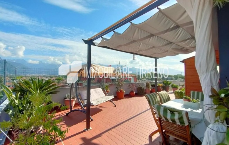 Attico in vendita a Massa