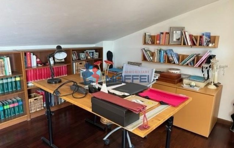 Attico in vendita a Viareggio