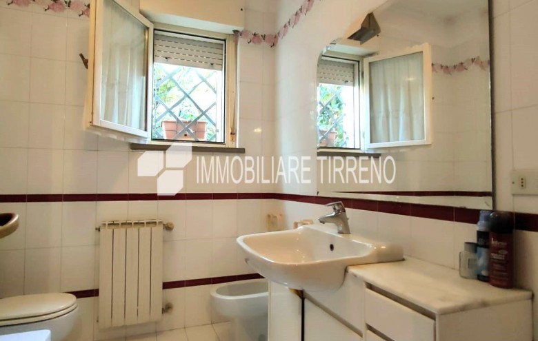 Appartamento in vendita a Massa
