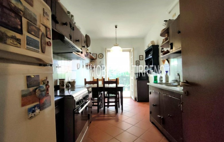 Appartamento in vendita a Massa