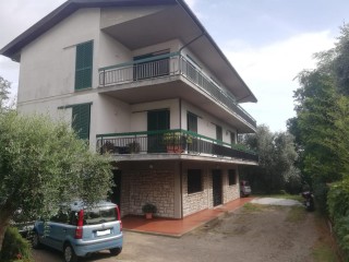 Appartamento in vendita a Turano