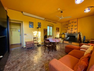 Villa singola in vendita a Massa